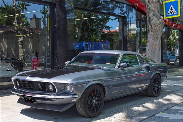 Yeniköy Motors