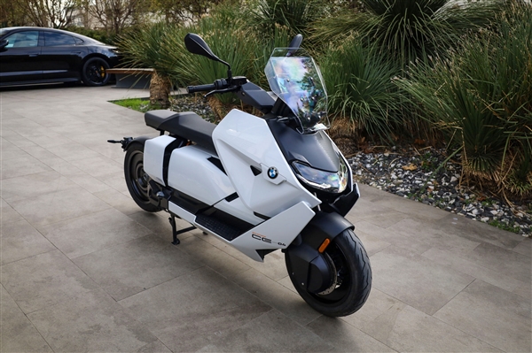 Yeniköy Motors