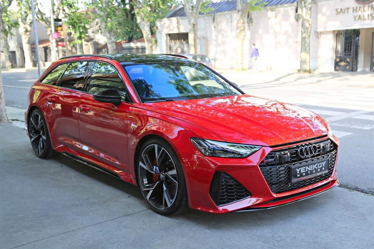 AUDI RS6 AVANT 4.0 V8 QUATTRO