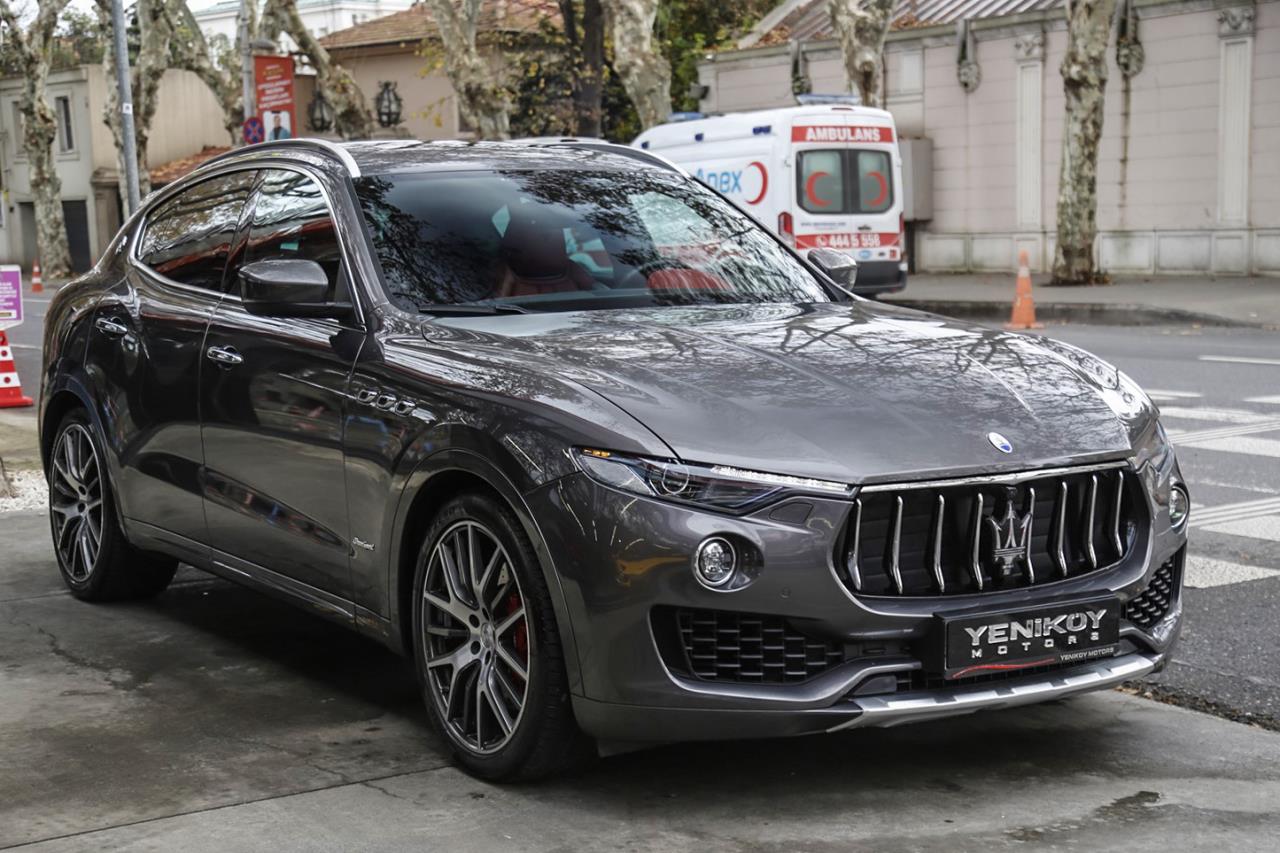 MASERATI LEVANTE S Q4 3.0 V6