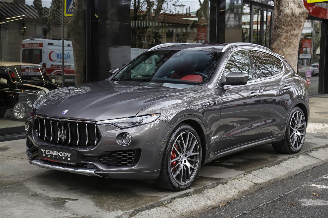 MASERATI LEVANTE S Q4 3.0 V6