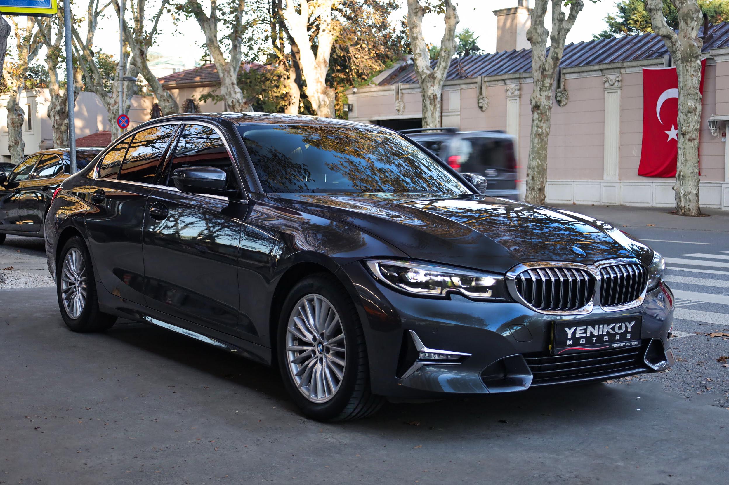 BMW 320İ LUXURY LİNE