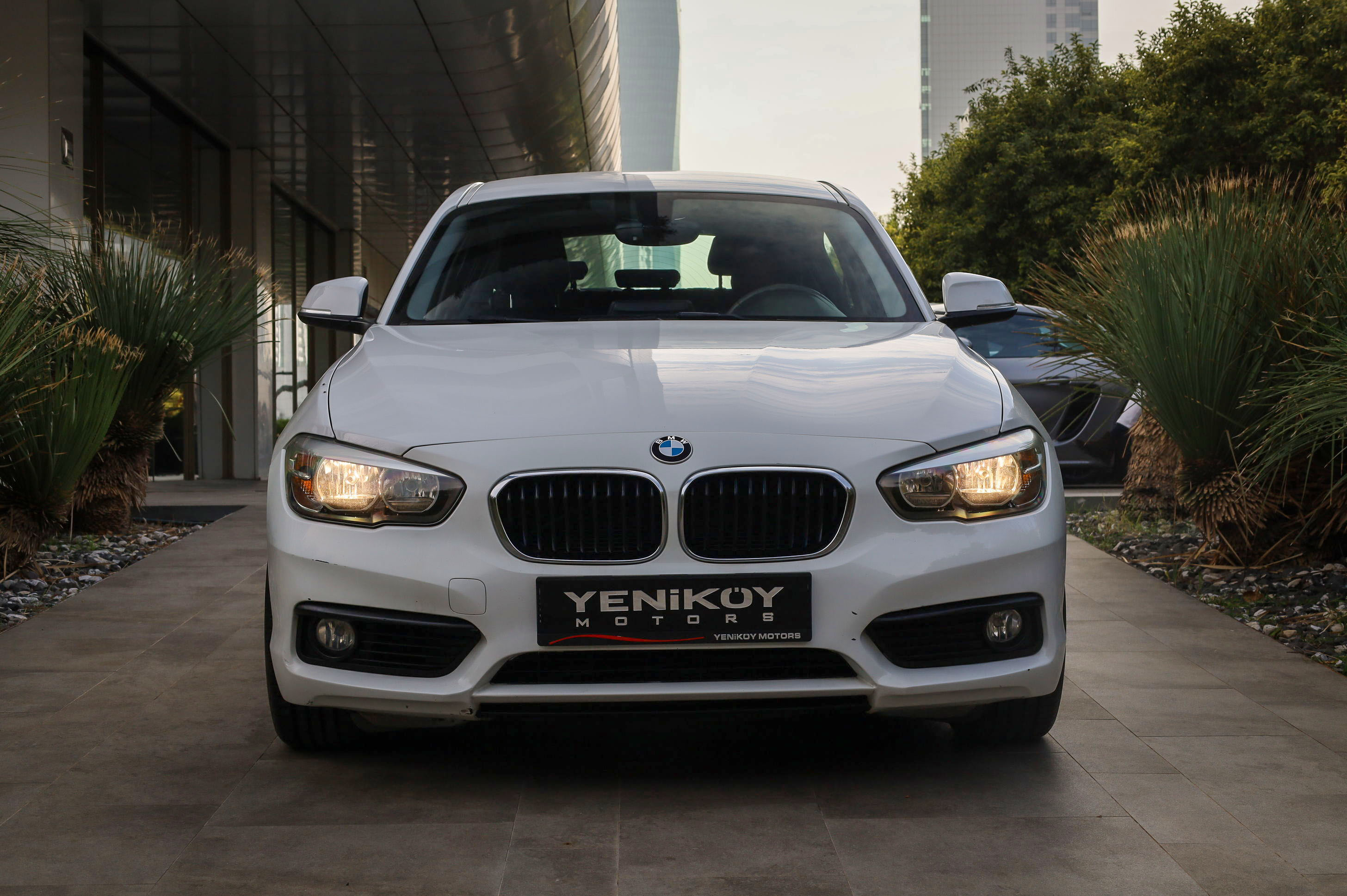 BMW 1.18İ PURE