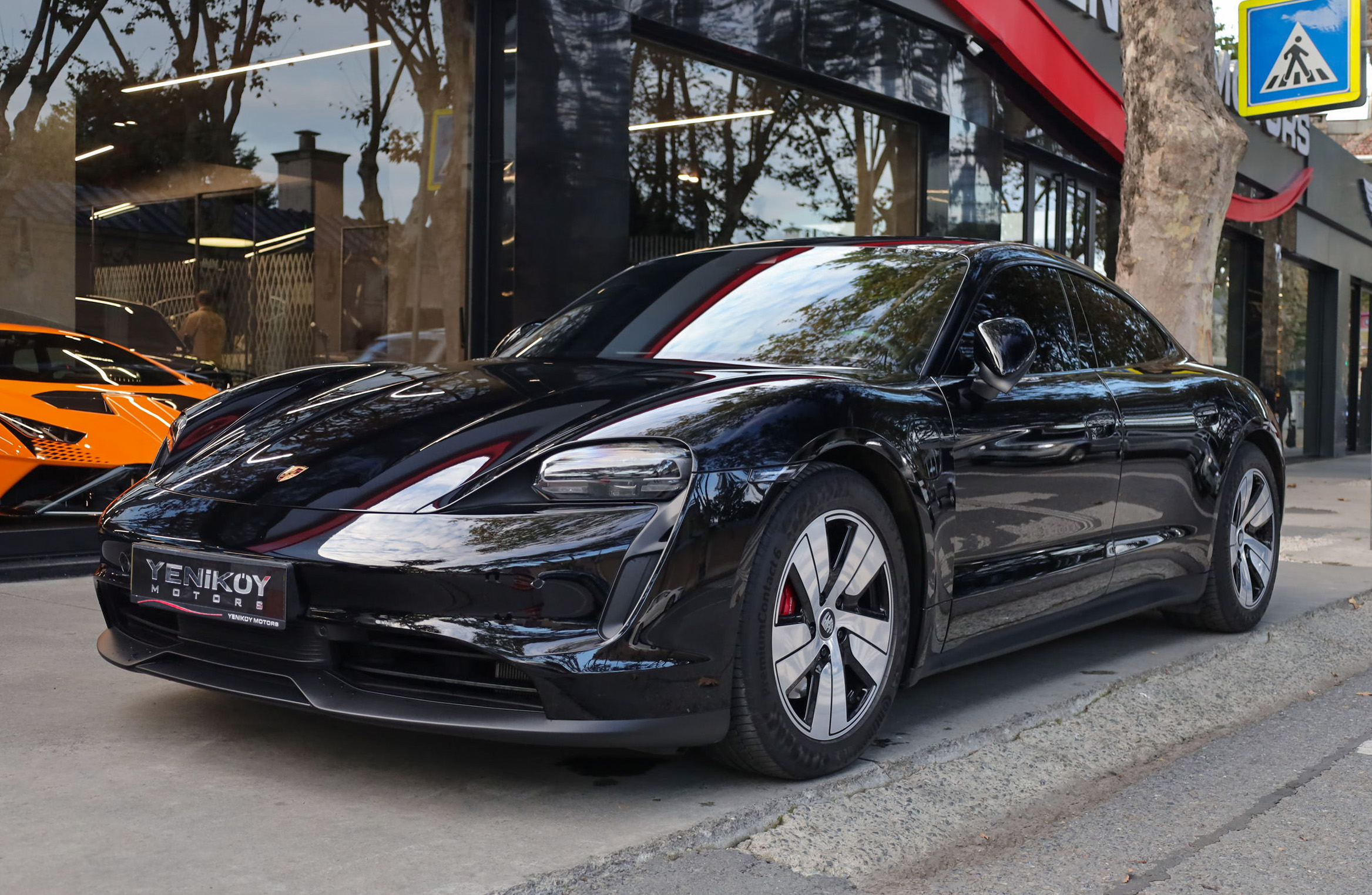 PORSCHE TAYCAN 4S PERFORMANCE PLUS