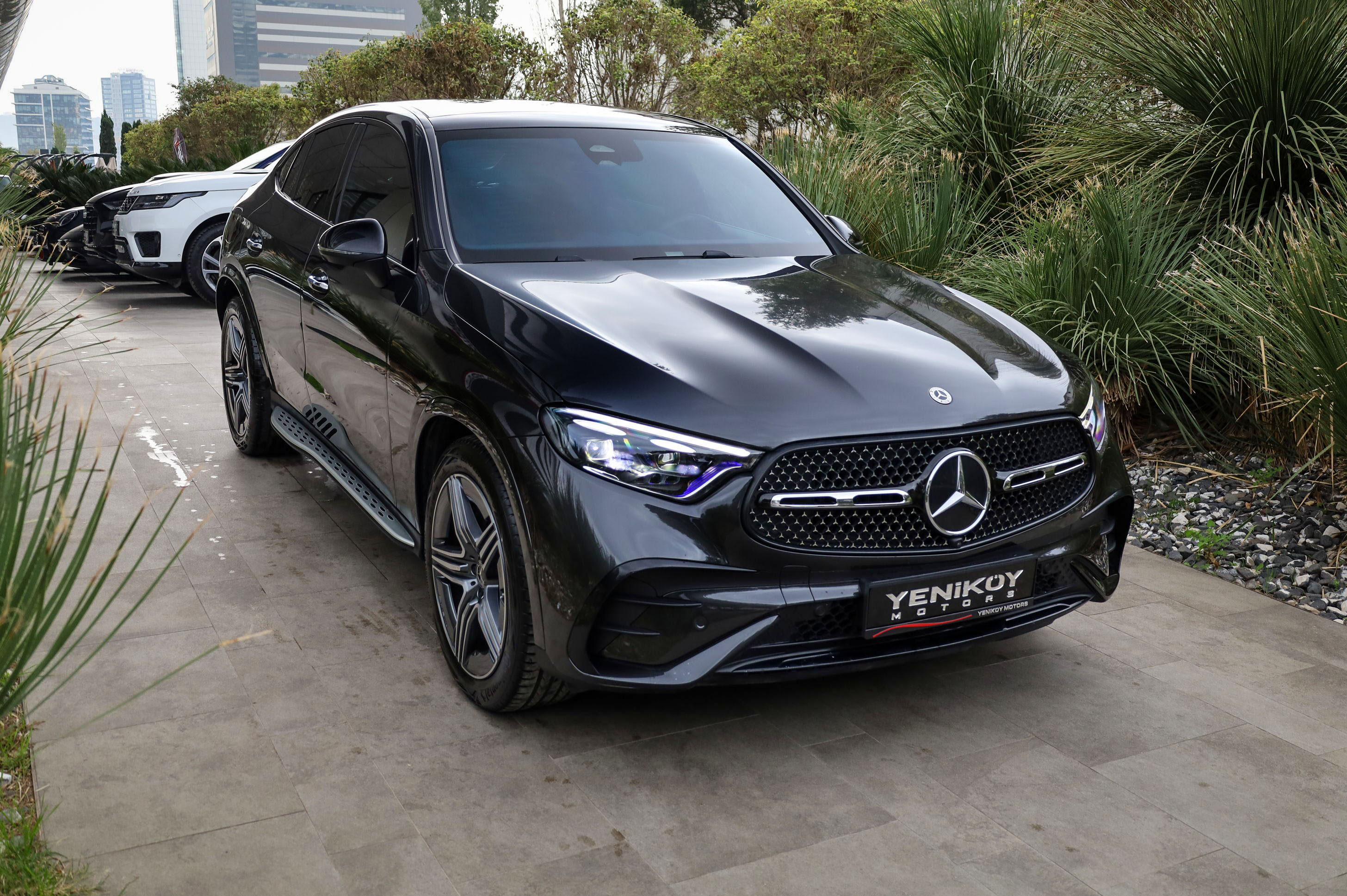 MERCEDES-BENZ GLC COUPE 180 AMG