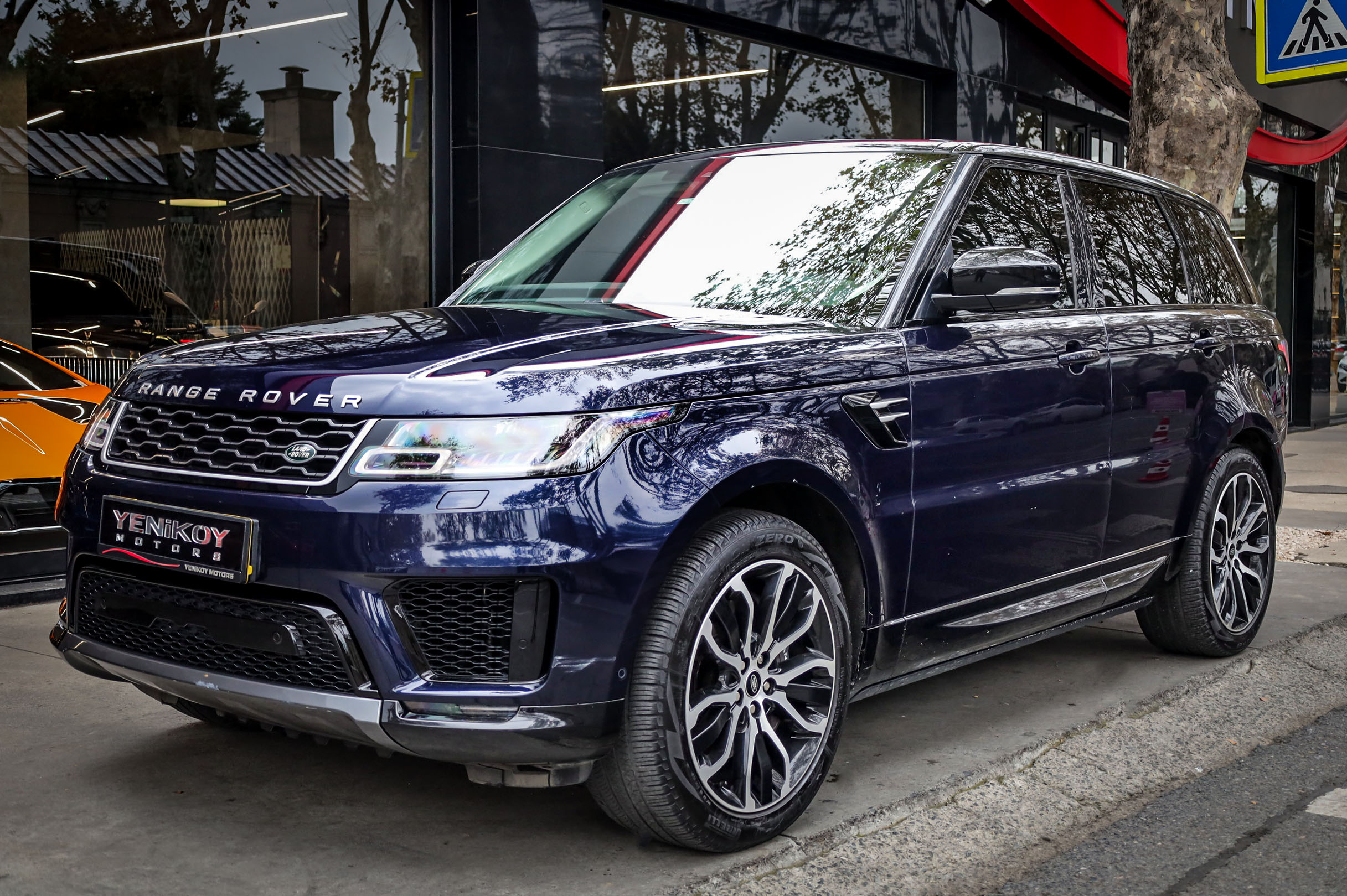 LAND ROVER RANGE ROVER SPORT P300 HSE