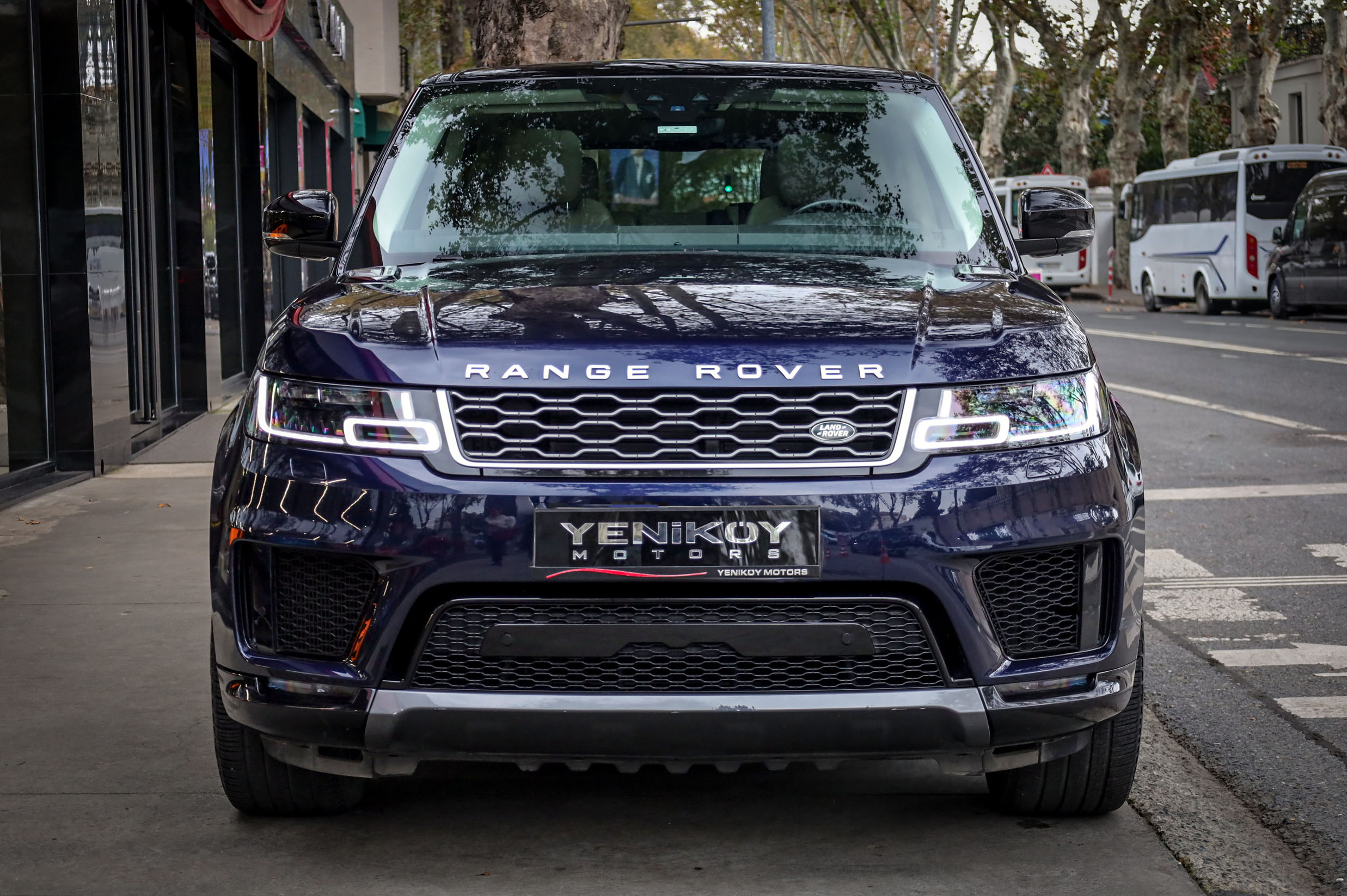 LAND ROVER RANGE ROVER SPORT P300 HSE