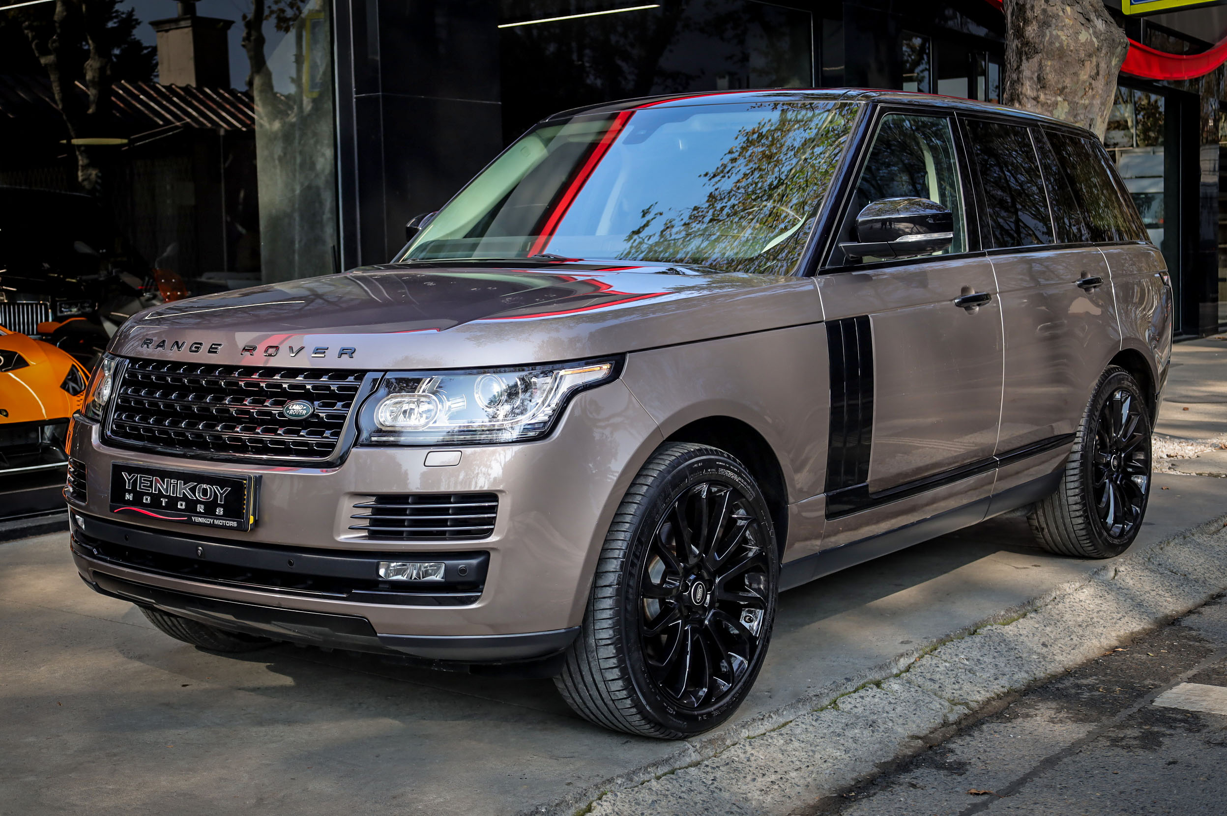 LAND ROVER RANGE ROVER VOGUE 3.0 TDV6