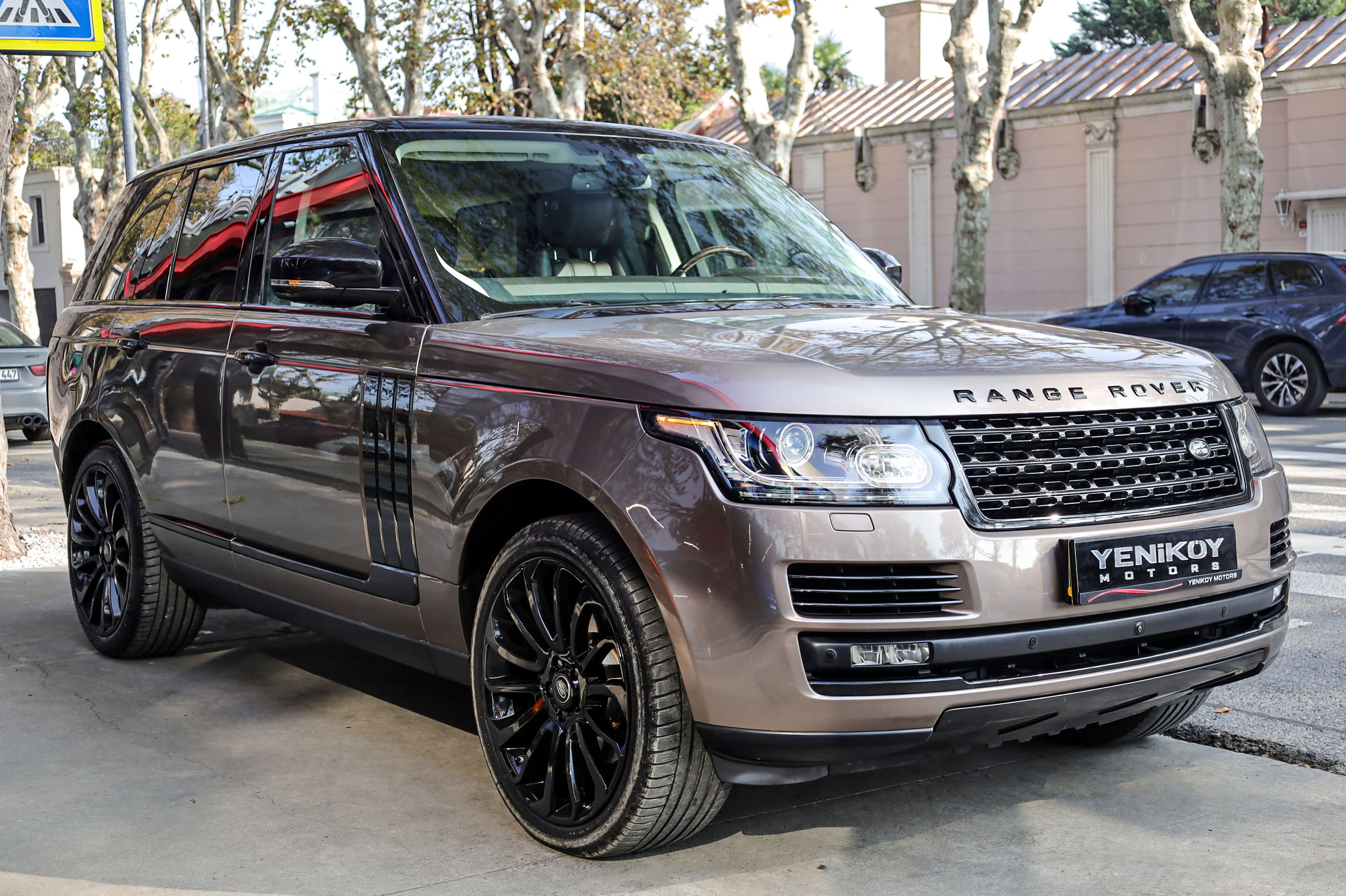 LAND ROVER RANGE ROVER VOGUE 3.0 TDV6