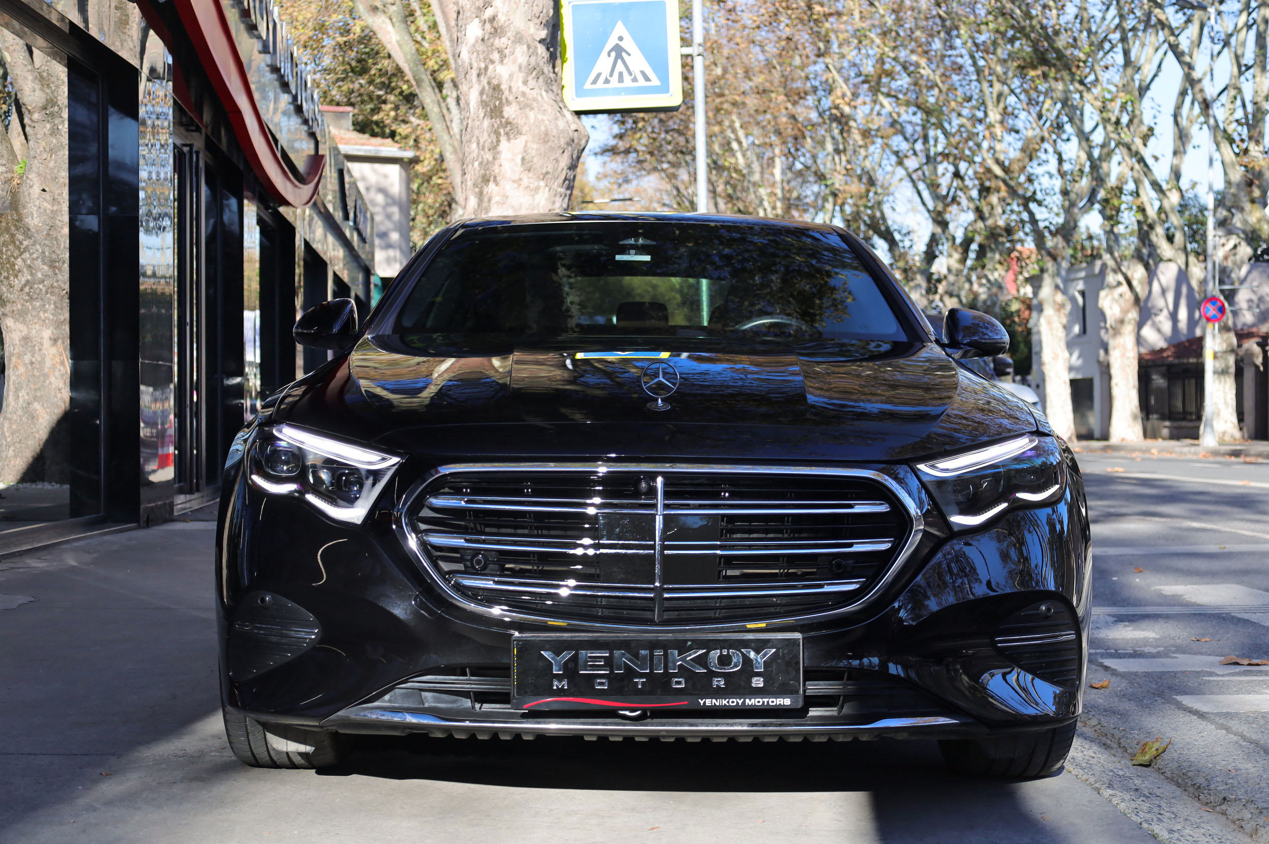 MERCEDES BENZ E180 EXCLUSİVE