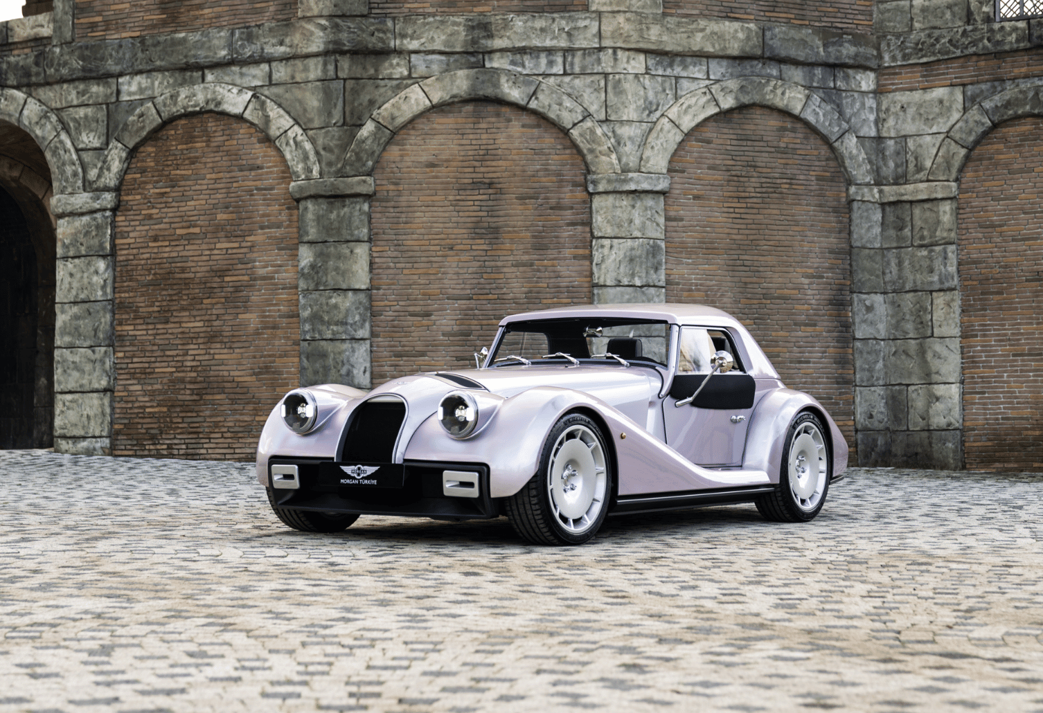 Morgan Supersport Arrives in Türkiye with Yeniköy Motors