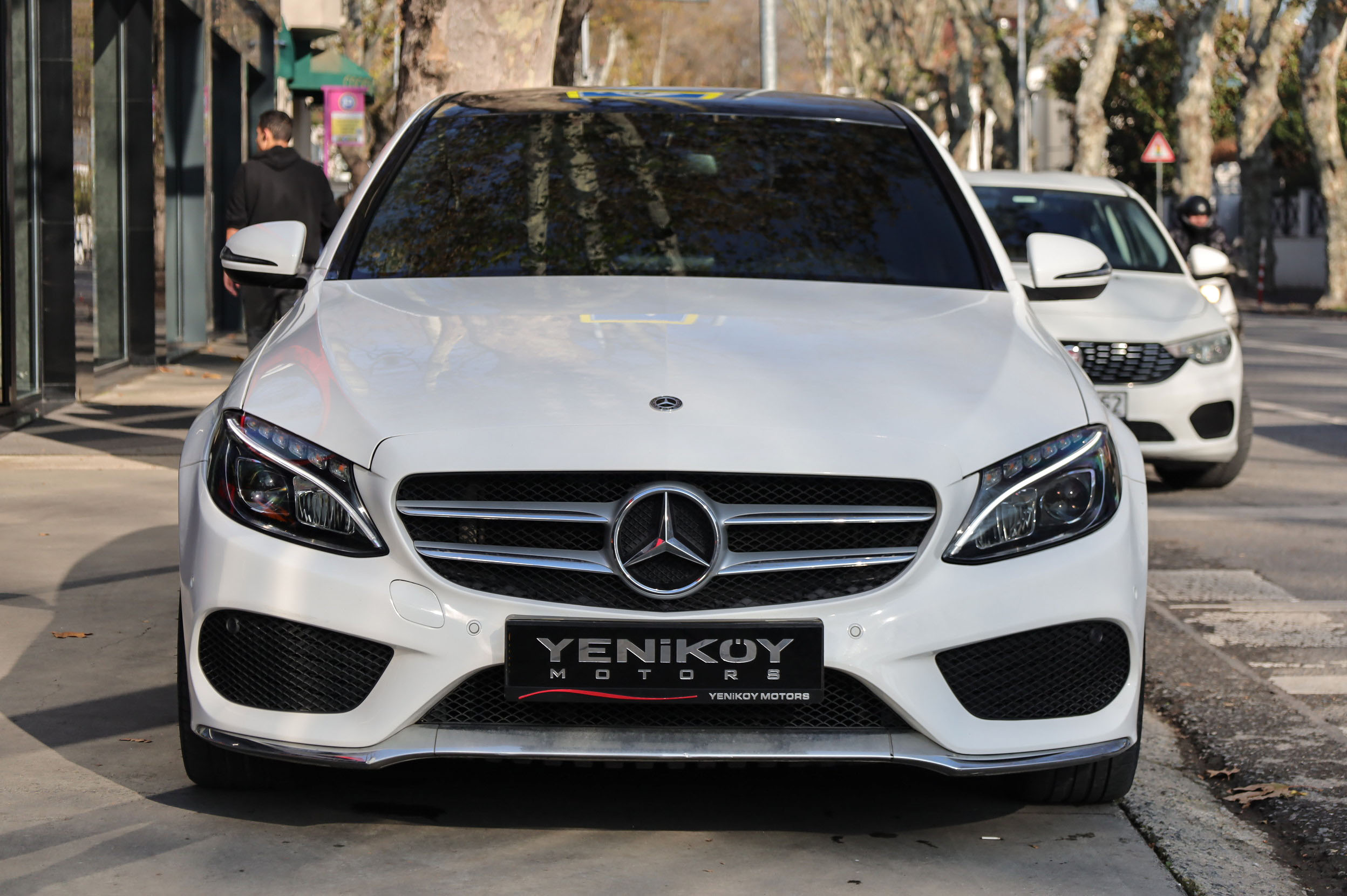 MERCEDES BENZ C200D BLUETEC AMG