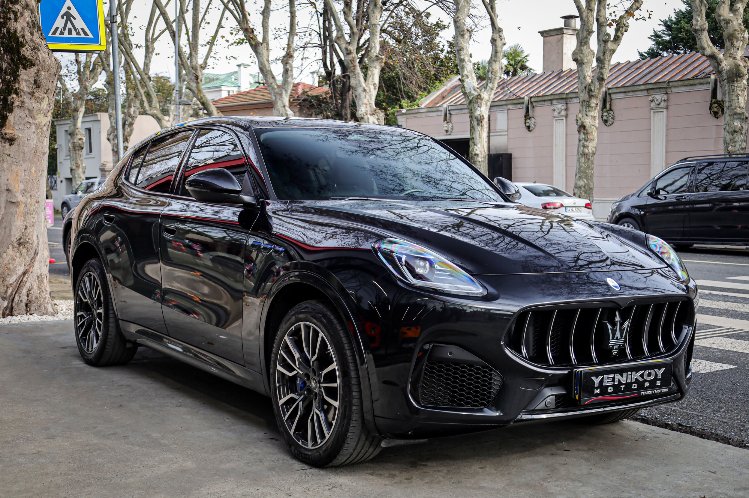 MASERATİ GRECALE 2.0 HYBRİD GT