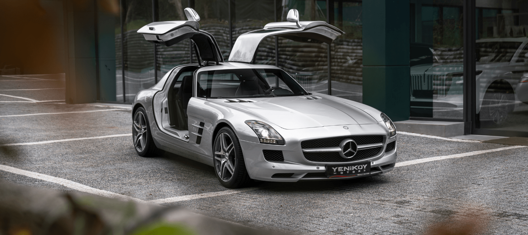 Zamana Açılan Kanatlar: Mercedes-Benz SLS AMG