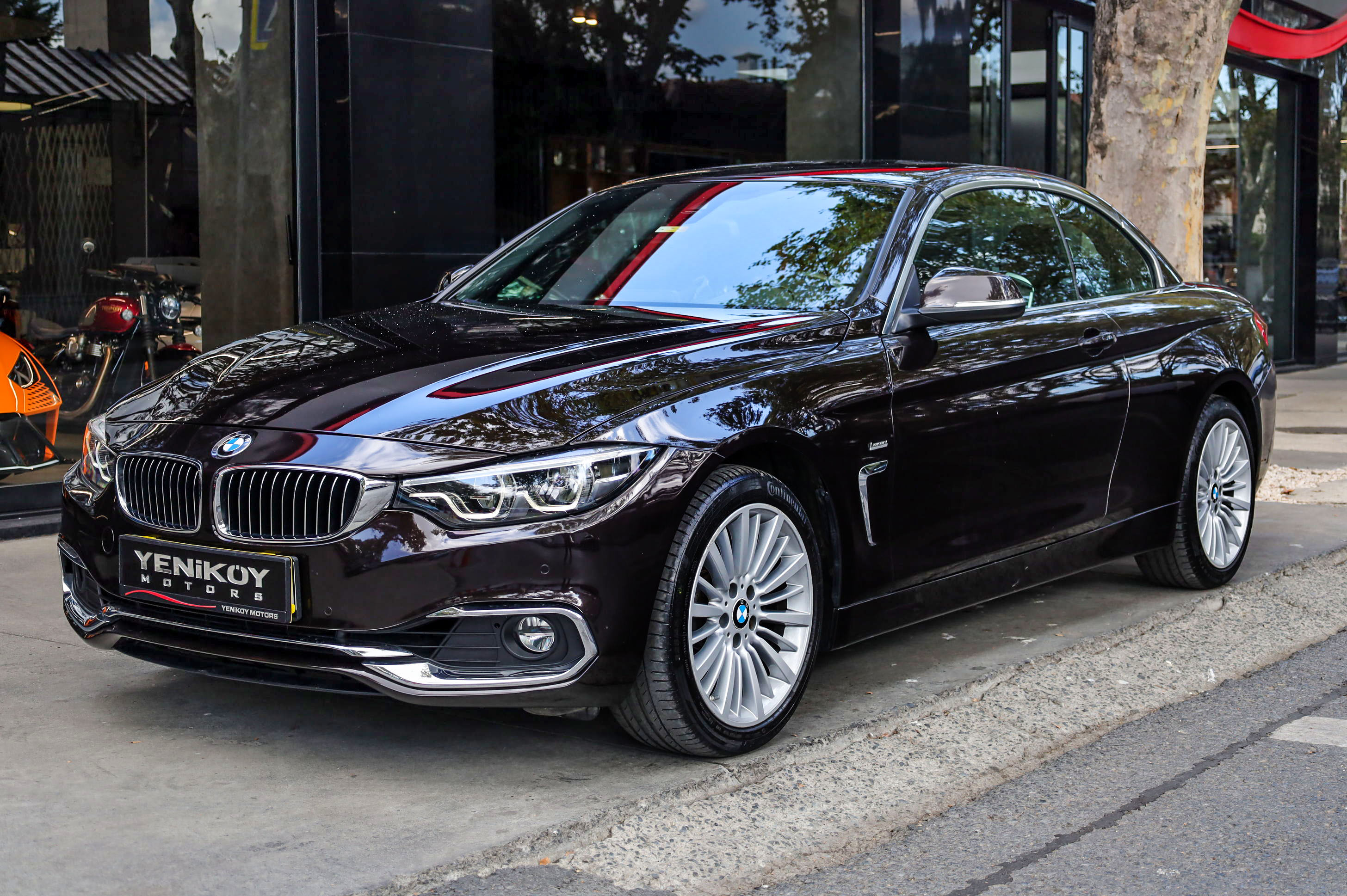 BMW 4.30i XDRIVE LUXURY LINE