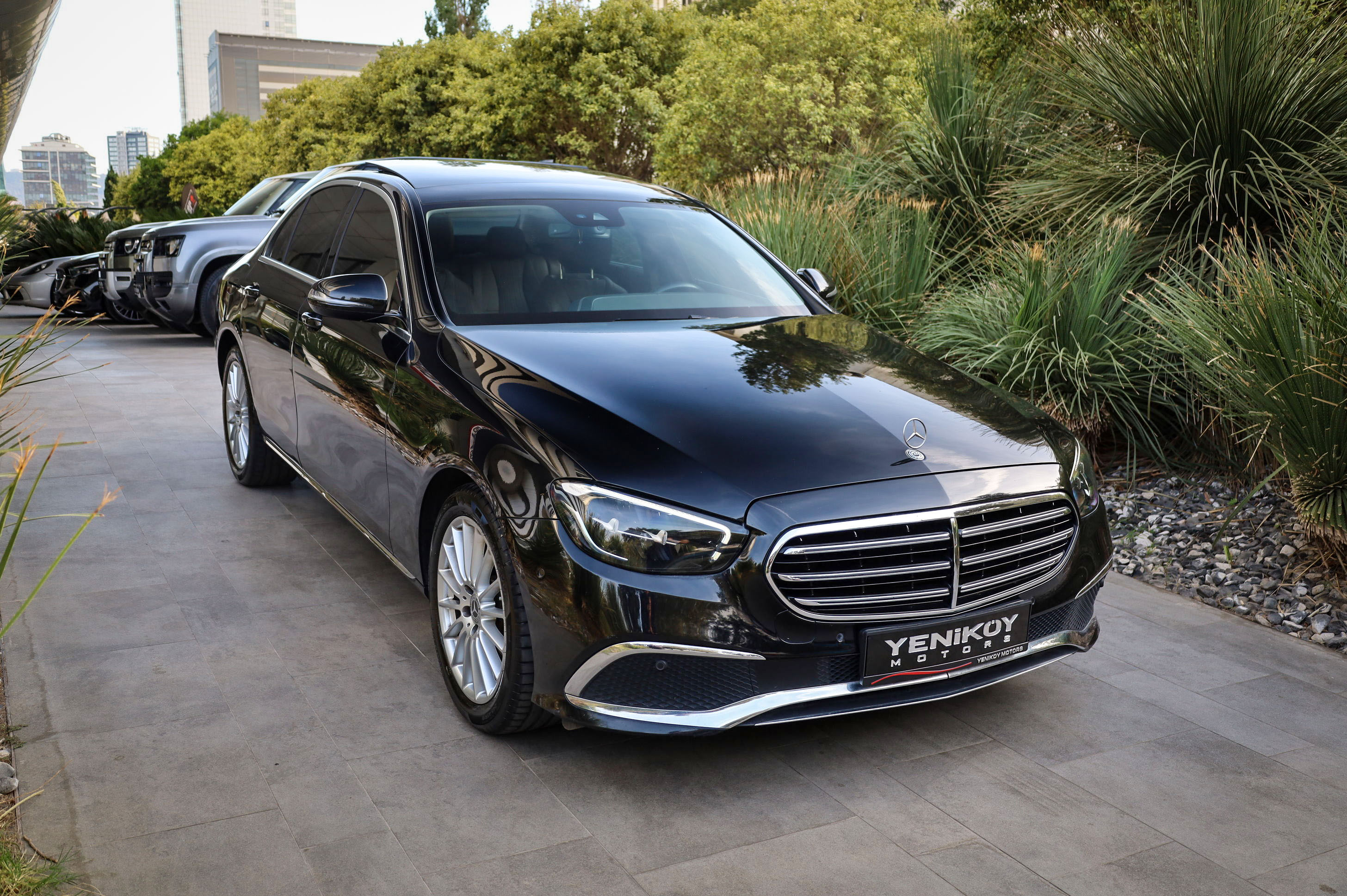 MERCEDES-BENZ E200 D EXCLUSİVE