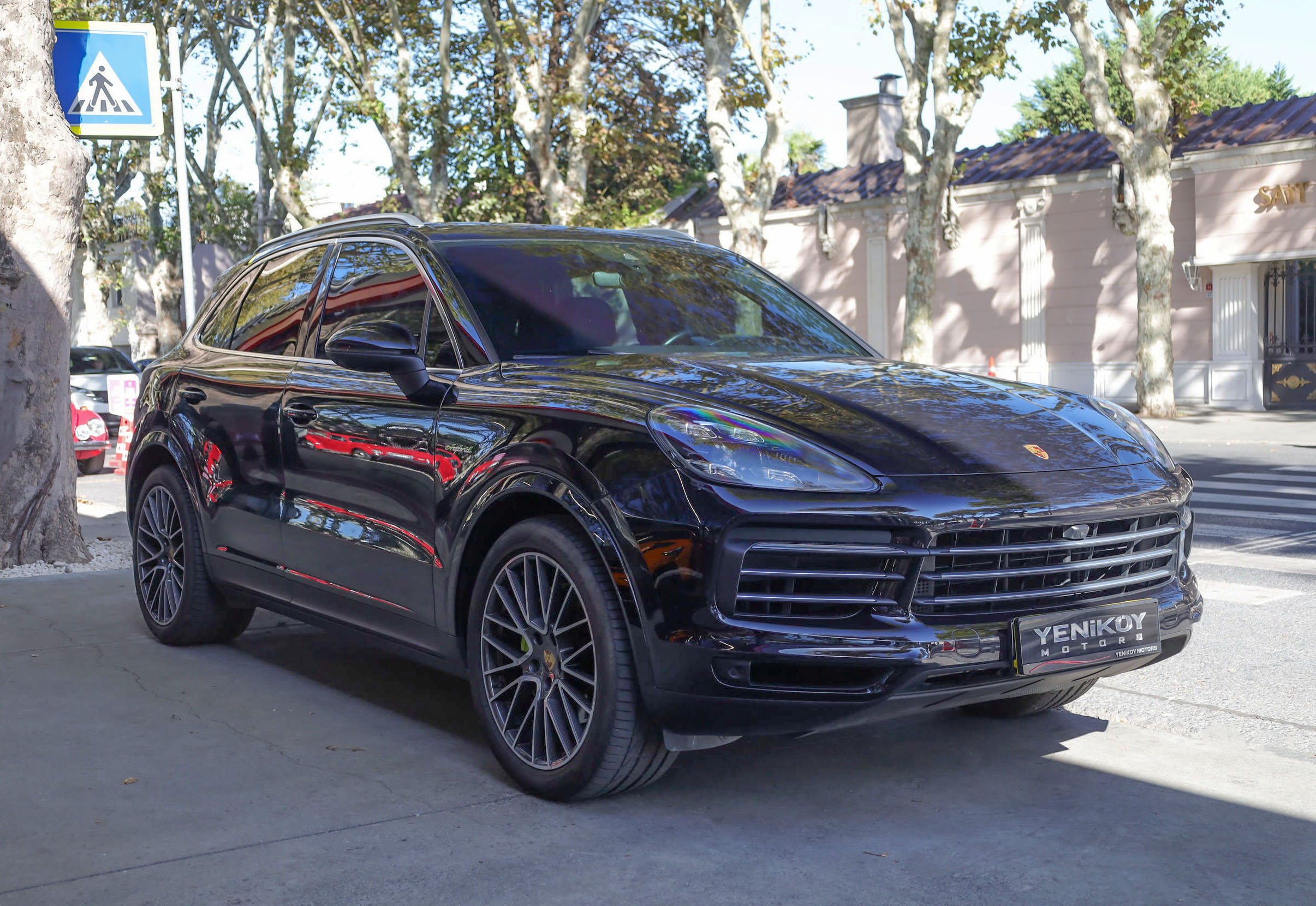 PORSCHE CAYENNE 3.0 HYBRİD