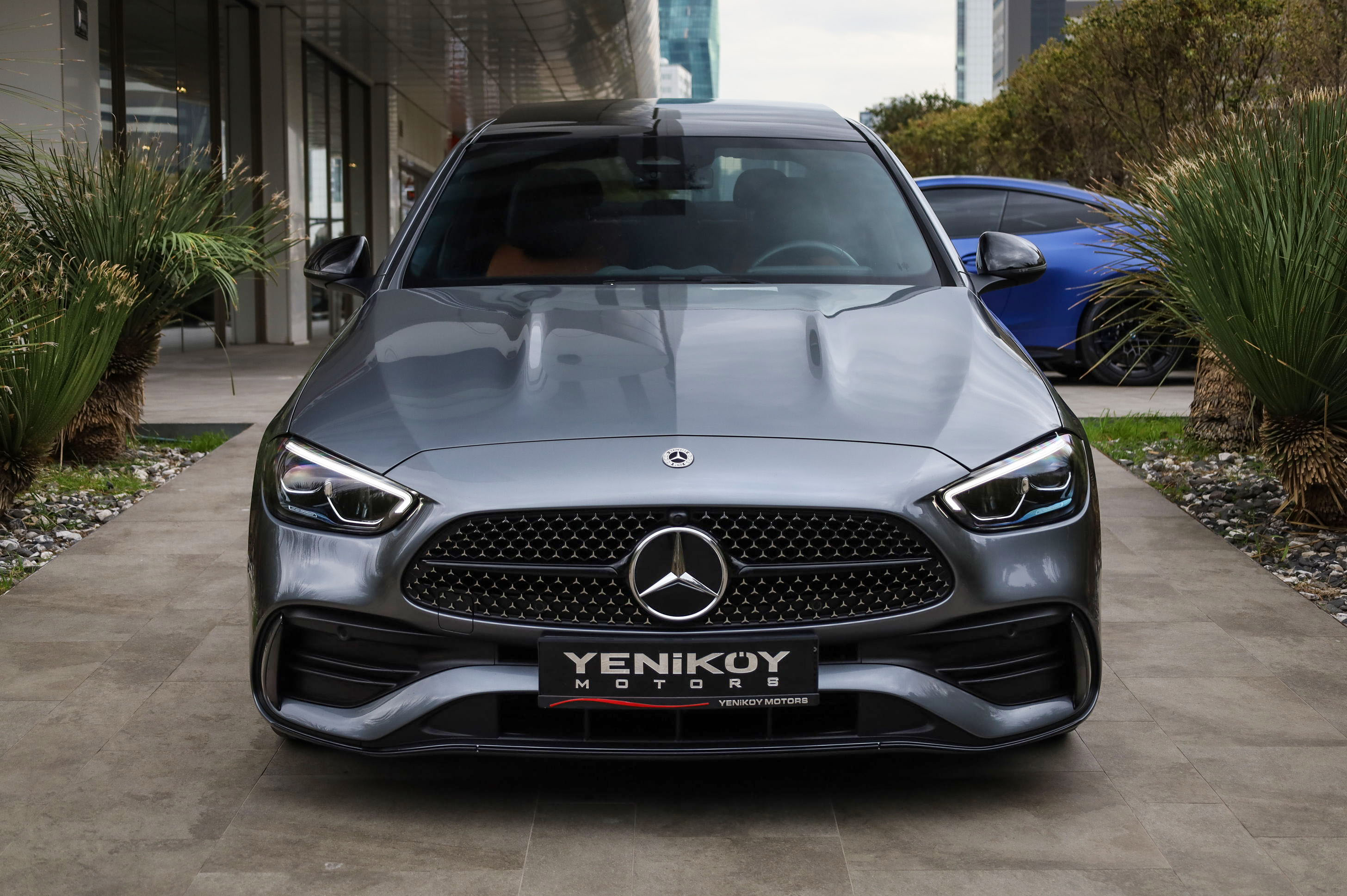 MERCEDES-BENZ C200 AMG 4MATIC