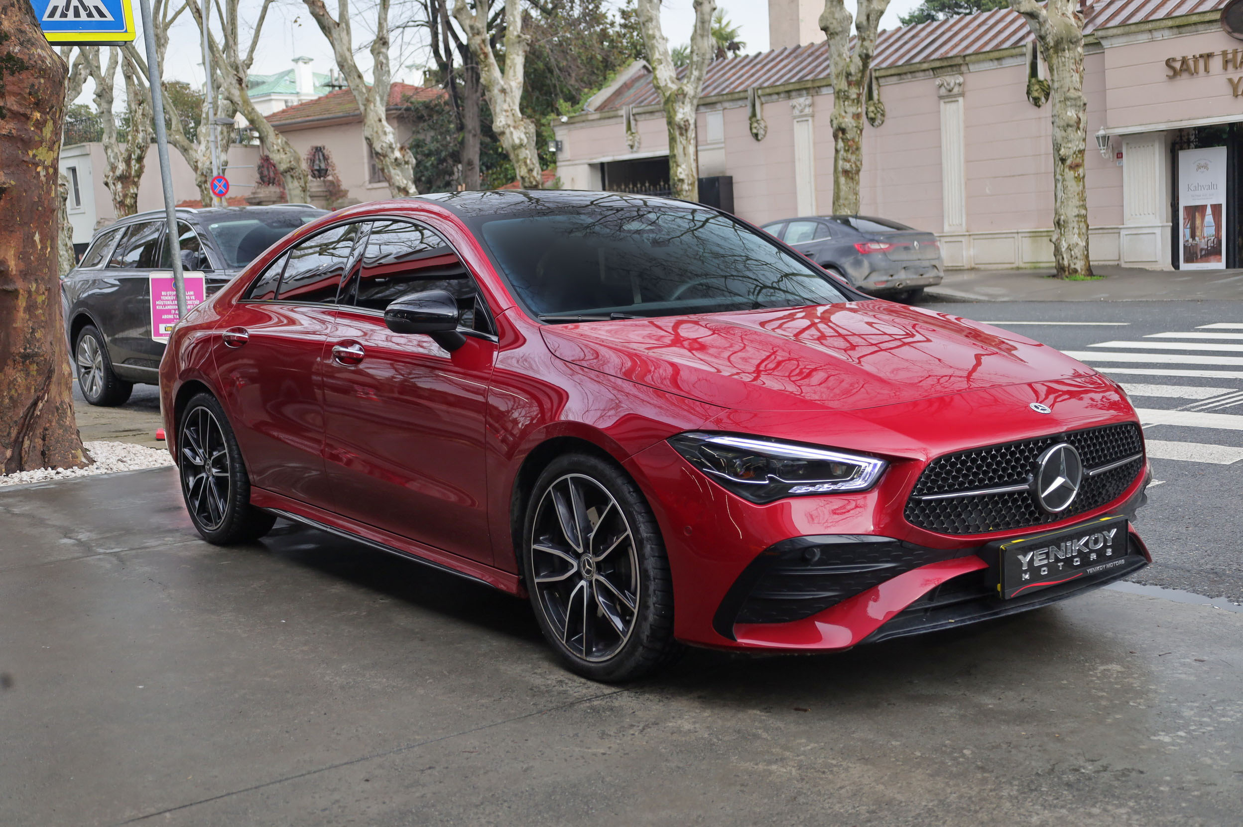 MERCEDES BENZ CLA 200 AMG