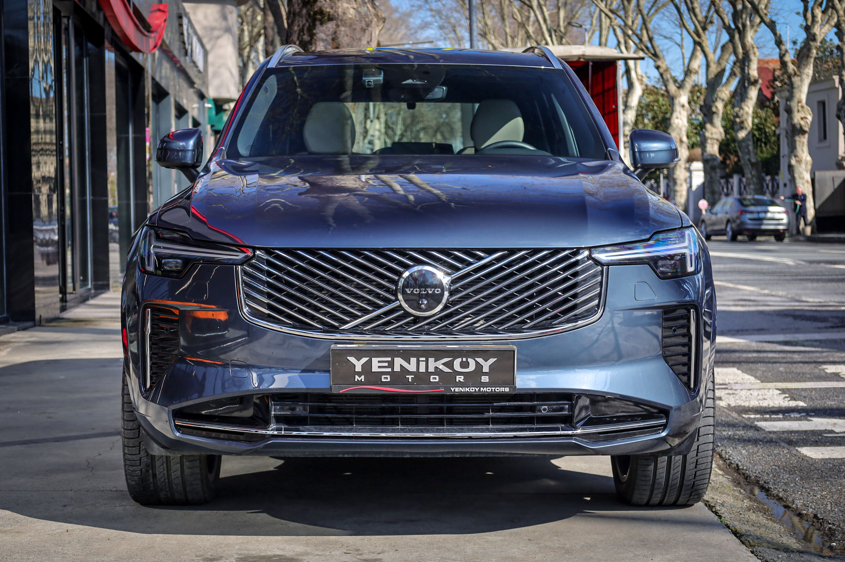 VOLVO XC90 B5 AWD PLUS BRIGHT