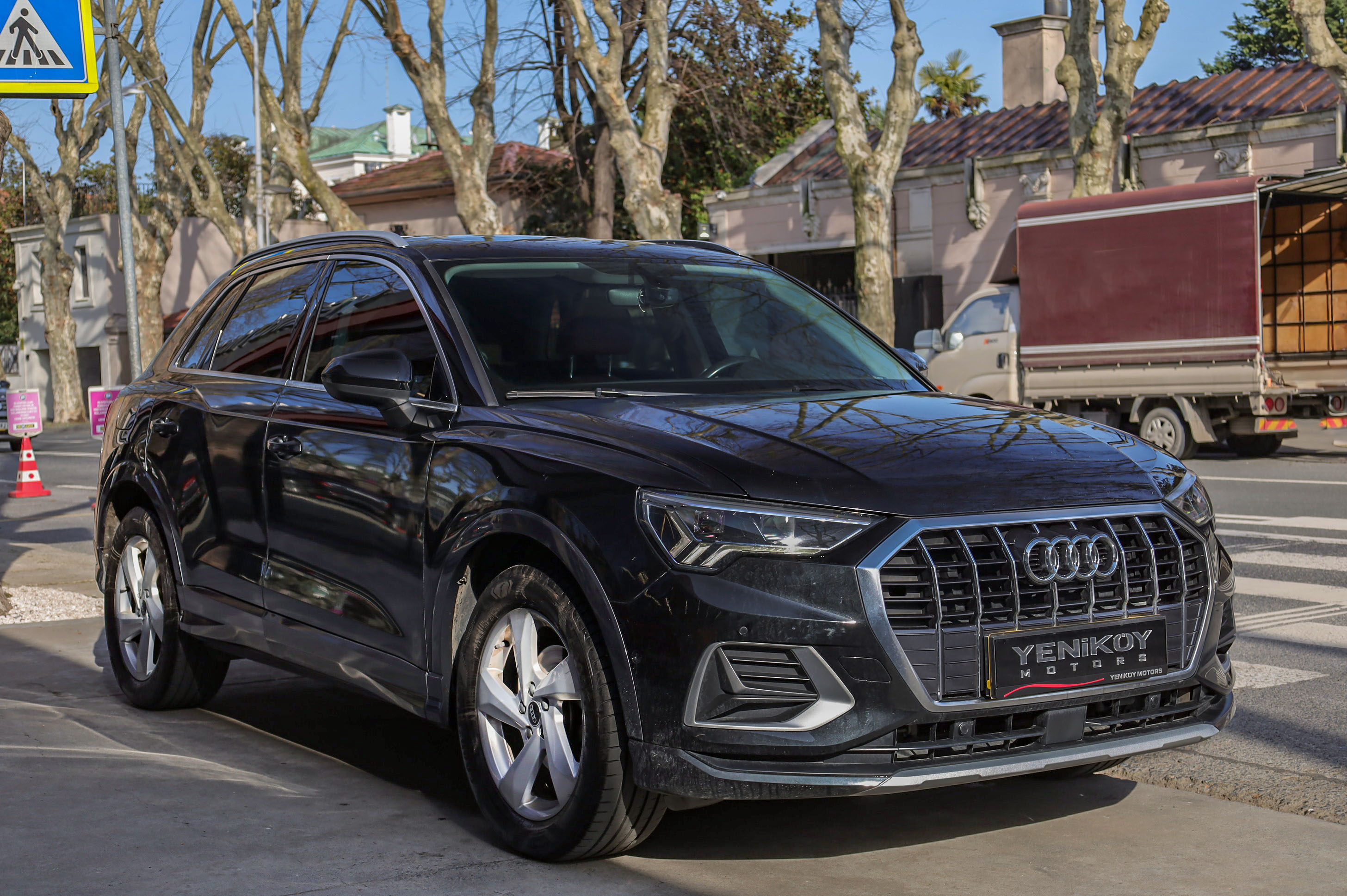 AUDI Q3 35 TFSI ADVANCED